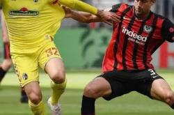 开云体育下载-沙拉维梅开二度，帮助博洛尼亚击败那不勒斯的简单介绍