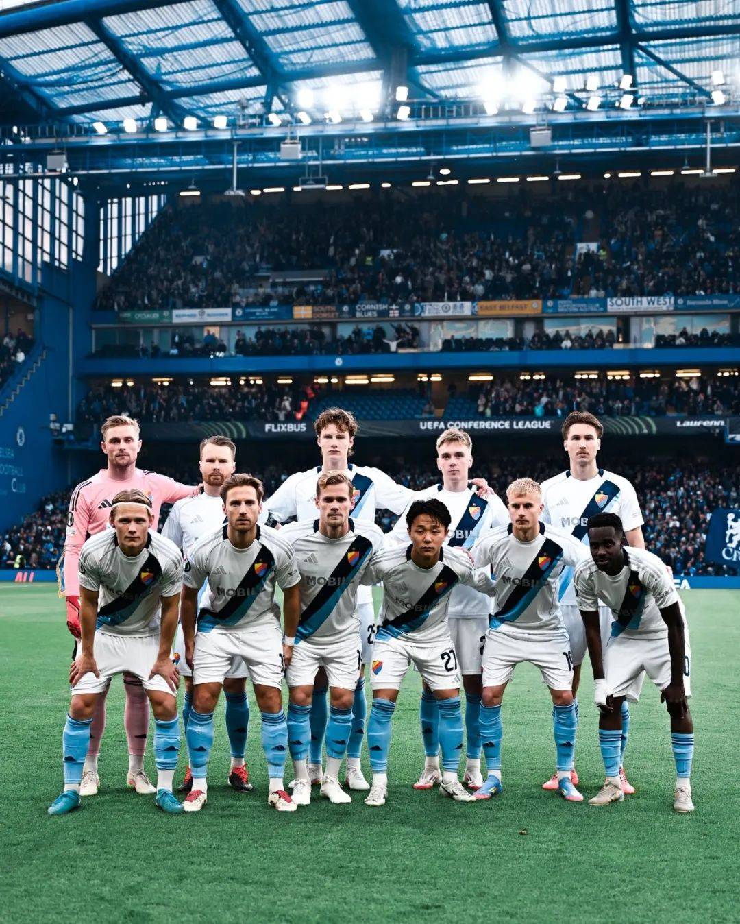 瑞典队主场大胜,晋级欧洲杯16强! 瑞典队主场大胜,晋级欧洲杯16强!