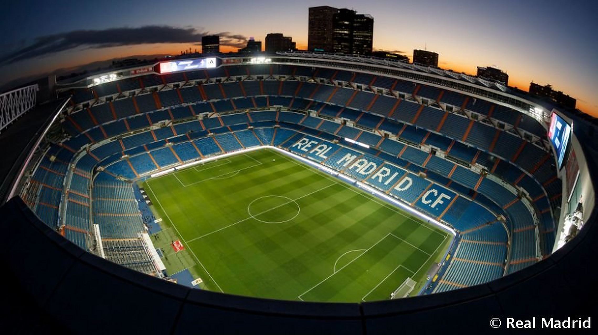 皇马要战胜瓦伦西亚：实力对比谁更胜一筹