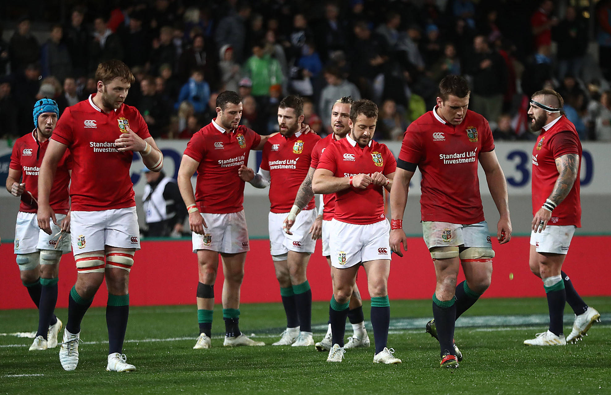 西汉姆主场取胜,积分悬殊局势的简单介绍 西汉姆主场取胜,积分悬殊局势的简单介绍