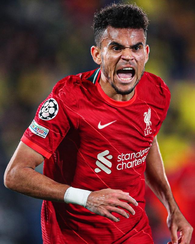 关于TSM绝杀EDG，Faker开启传奇时刻顶尖较量全球总决赛，强势挺进下一轮的信息