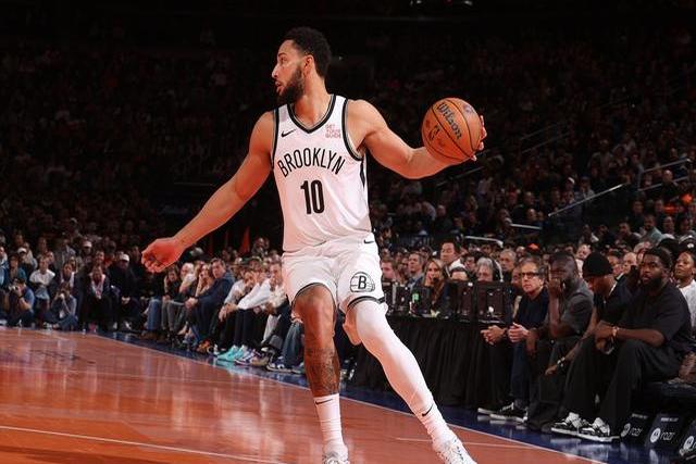 包含美国男篮横扫热火B队,西蒙斯关键制胜的词条 包含美国男篮横扫热火B队,西蒙斯关键制胜的词条