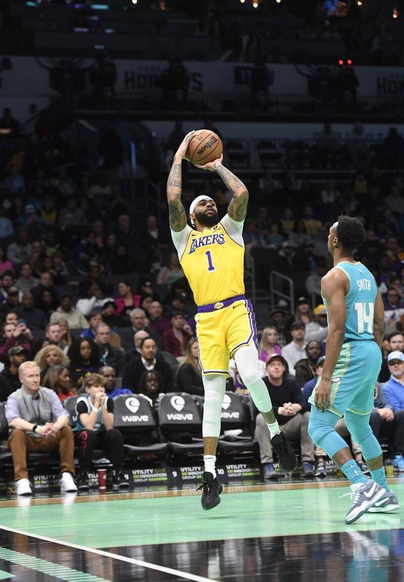 包含塞尔维亚男篮血洗美国男篮,拉塞尔关键制胜的词条 包含塞尔维亚男篮血洗美国男篮,拉塞尔关键制胜的词条