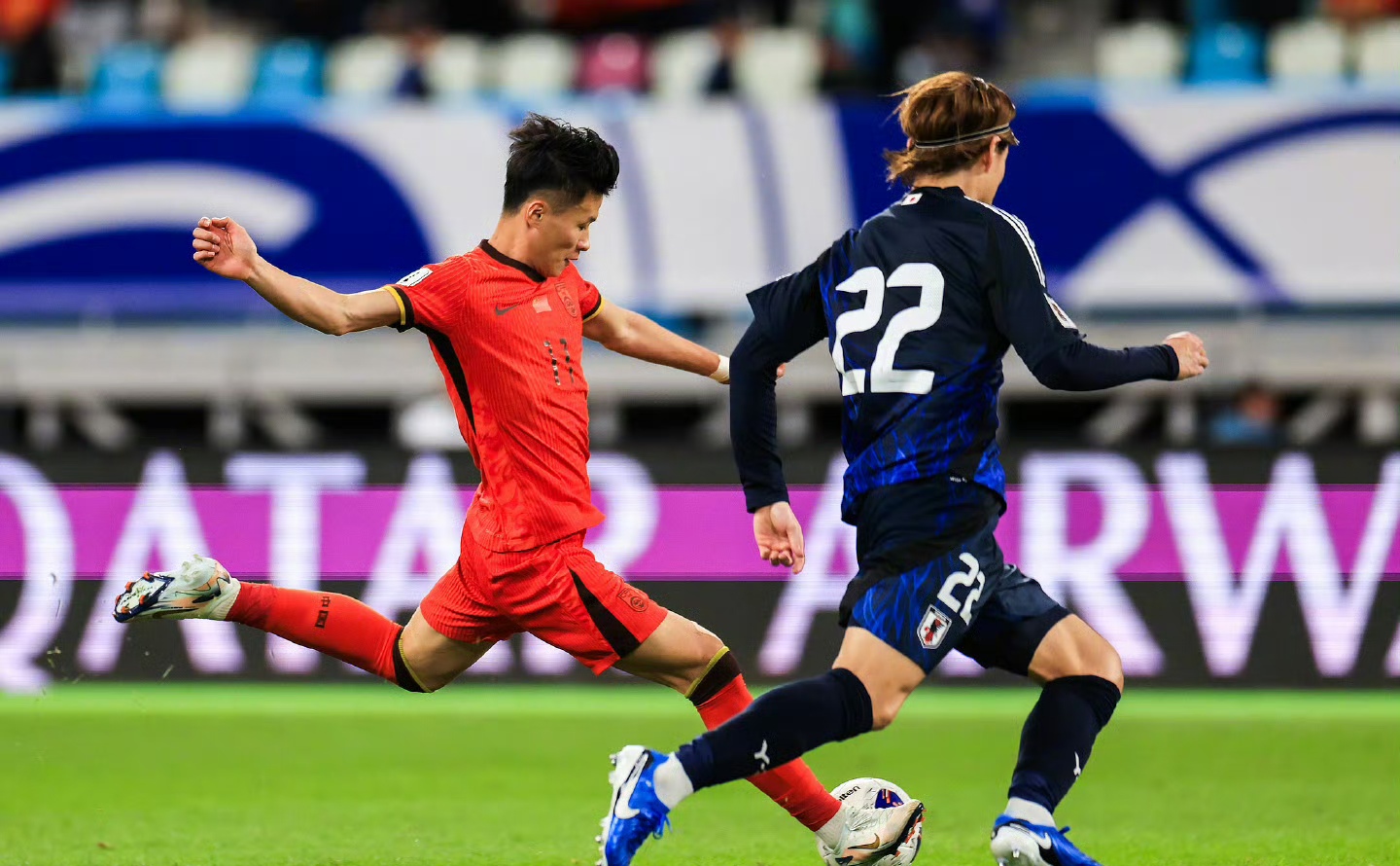 包含日本队完胜英格兰队，马龙状态火热的词条